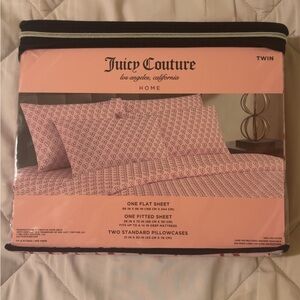 Juicy Couture Pink Patterned Bedding Set - Twin